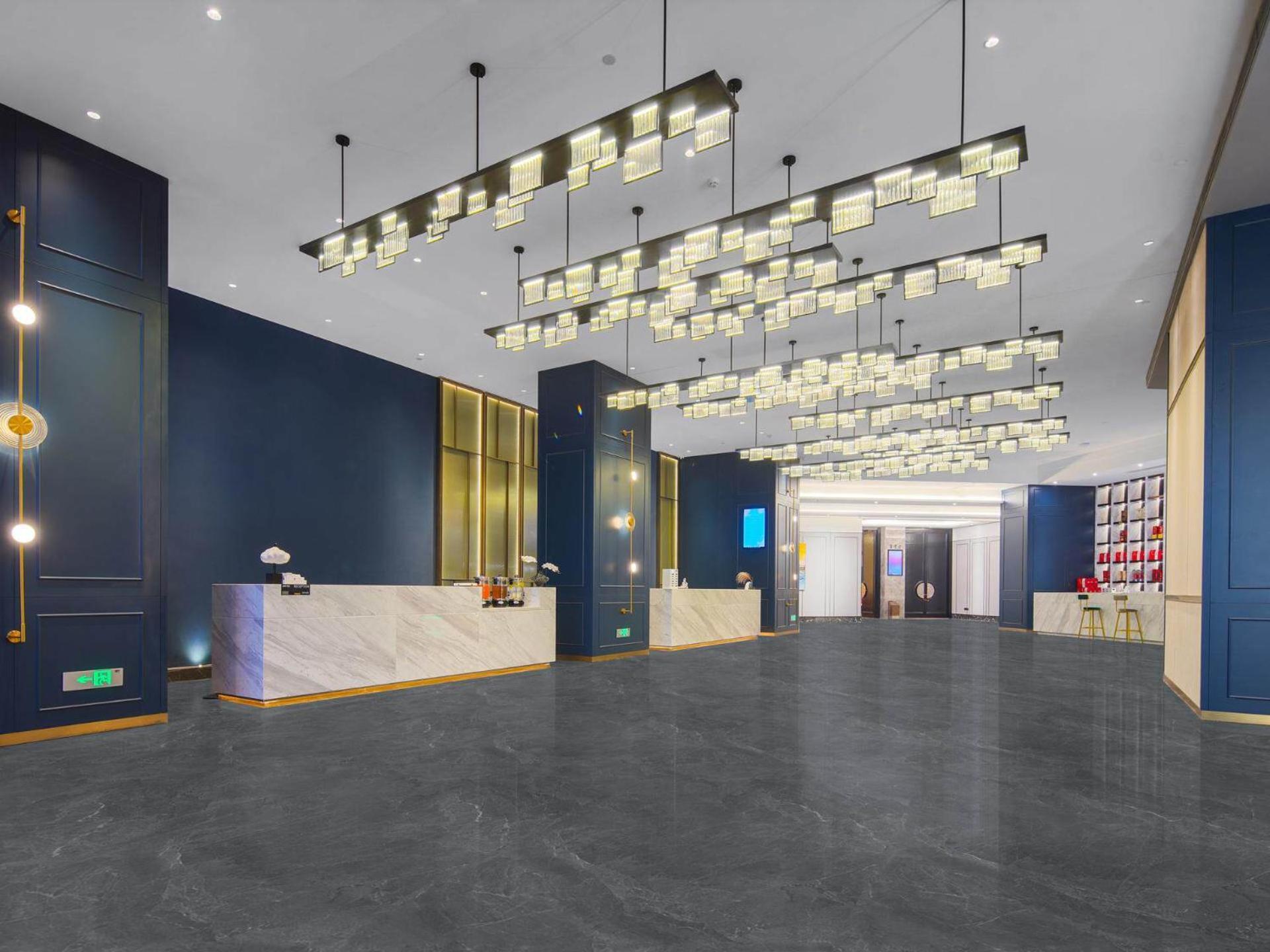 Park Inn By Radisson Nanchong Yilong Star City Plaza Екстер'єр фото