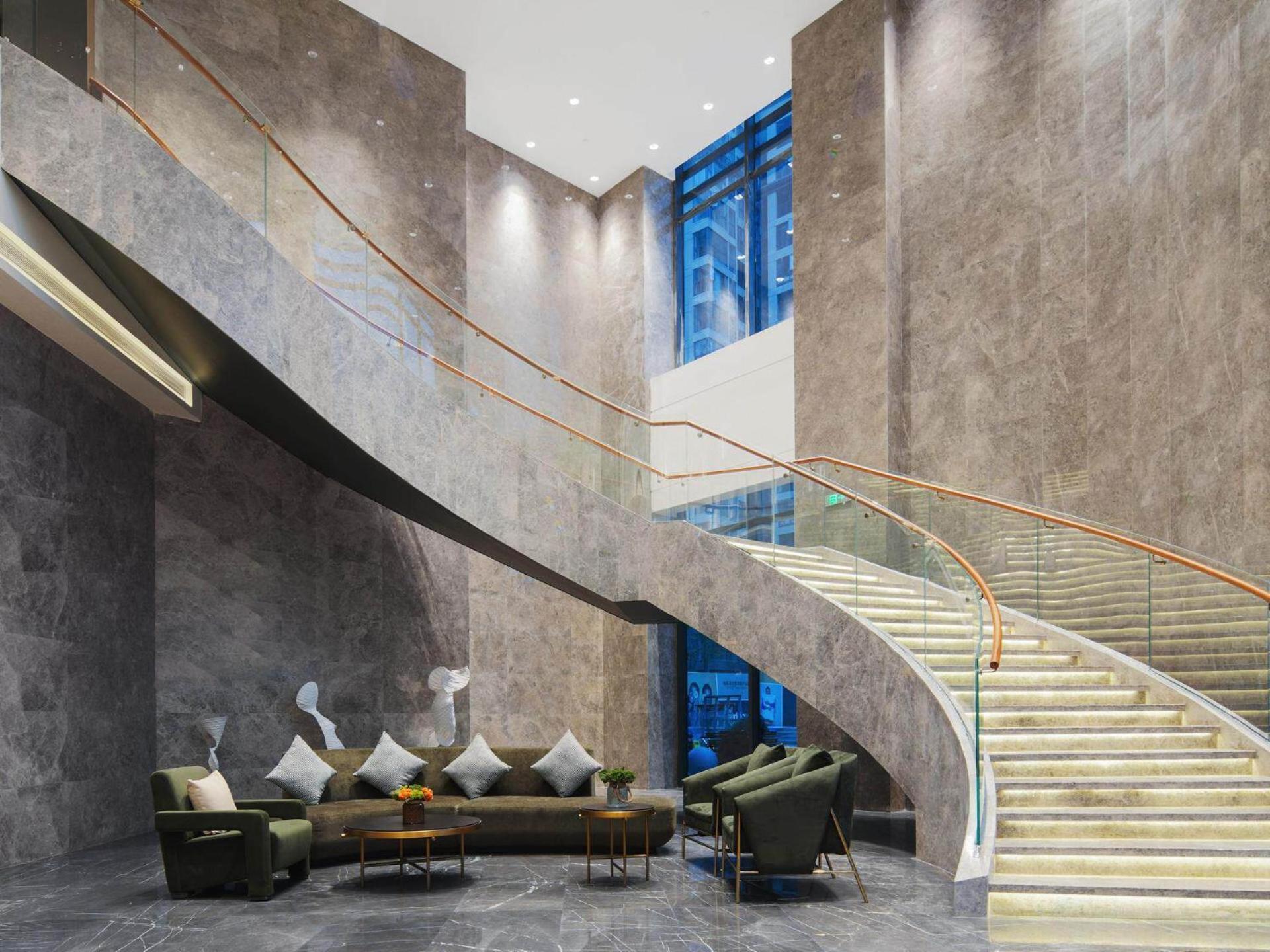 Park Inn By Radisson Nanchong Yilong Star City Plaza Екстер'єр фото